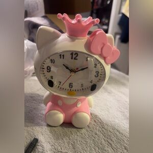 Brand New Hello Kitty Clock